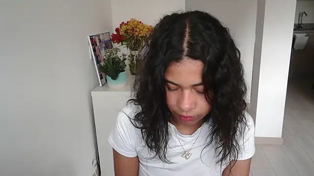 dark enchantress  online show from January 2025 10:12:02 PM