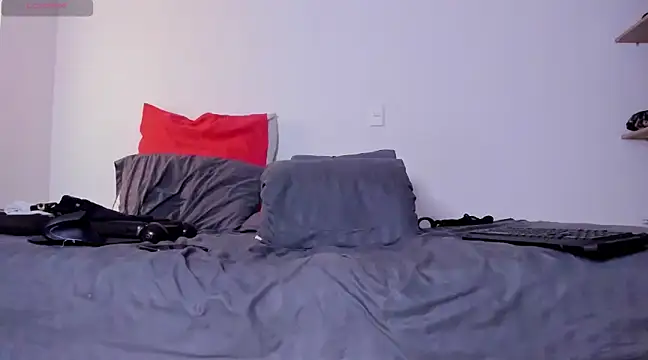 Cloudy pigDude online show from March 2025 06:22:02 PM