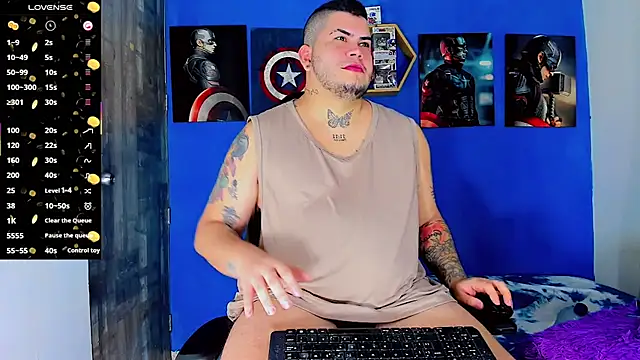 Snapshot of Thomas_chubbyxhot chatting on March 2026 04:28:02 AM Thomas chubbyxhot online show from March 2026 04:28:02 AM