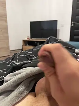 Snapshot of LoudPony chatting on October 2025 06:01:02 AM LoudPony online show from October 2025 06:01:02 AM