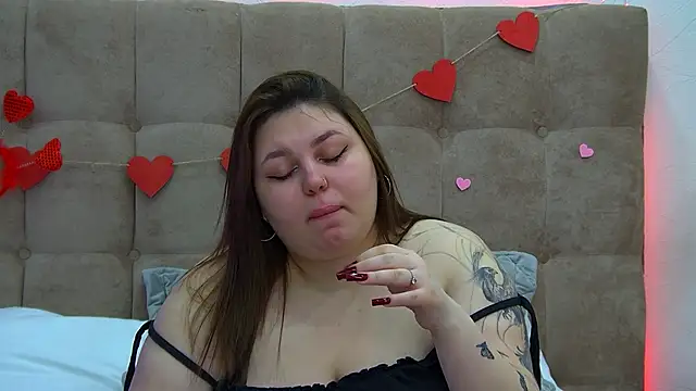 Snapshot of LillianKim chatting on February 2025 10:10:01 PM LillianKim online show from February 2025 10:10:01 PM