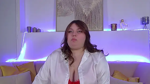 Snapshot of LillianKim chatting on February 2025 12:36:02 AM LillianKim online show from February 2025 12:36:02 AM