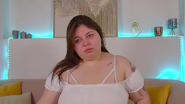 Snapshot of LillianKim chatting on March 2025 06:34:02 PM LillianKim online show from March 2025 06:34:02 PM