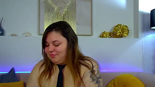 Snapshot of LillianKim chatting on October 2025 06:43:01 PM LillianKim online show from October 2025 06:43:01 PM