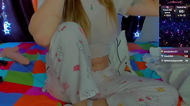 Snapshot of 92yourbitch922 chatting on March 2025 07:57:02 PM 92yourbitch922 online show from March 2025 07:57:02 PM