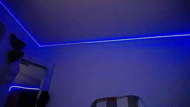 strongboy  online show from January 2025 04:38:01 AM