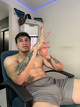 strongboy  online show from June 2026 05:17:02 PM