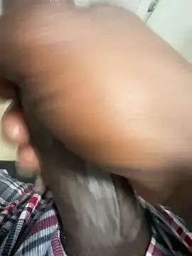 Snapshot of little0245 chatting on September 2025 09:58:02 PM little0245 online show from September 2025 09:58:02 PM