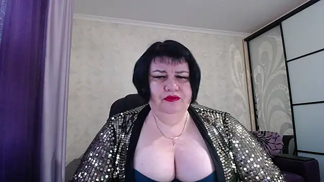 JuicyLady Di online show from January 2026 06:15:02 AM