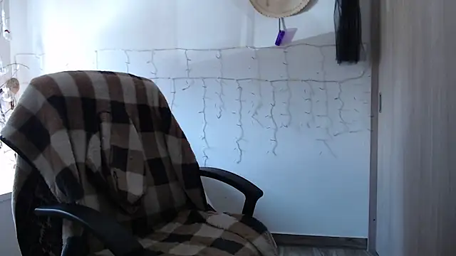 maya hottt online show from December 2024 03:22:01 PM