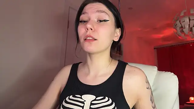 pinkdolly18 online show from February 2025 09:53:02 PM