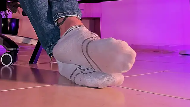 ArchieCollins online show from September 2025 05:41:02 AM