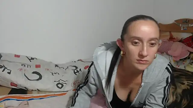 Snapshot of DeepAnal07 chatting on December 2024 04:07:02 AM DeepAnal07 online show from December 2024 04:07:02 AM