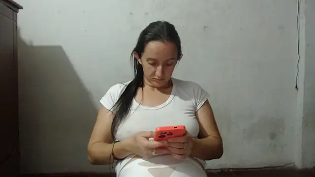 Snapshot of DeepAnal07 chatting on February 2025 03:25:02 AM DeepAnal07 online show from February 2025 03:25:02 AM