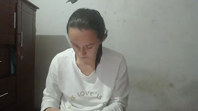 Snapshot of DeepAnal07 chatting on March 2025 04:13:01 AM DeepAnal07 online show from March 2025 04:13:01 AM