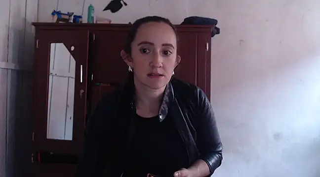 Snapshot of DeepAnal07 chatting on March 2025 05:17:02 PM DeepAnal07 online show from March 2025 05:17:02 PM