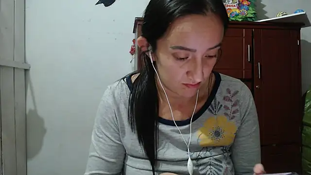 Snapshot of DeepAnal07 chatting on September 2025 04:36:02 AM DeepAnal07 online show from September 2025 04:36:02 AM