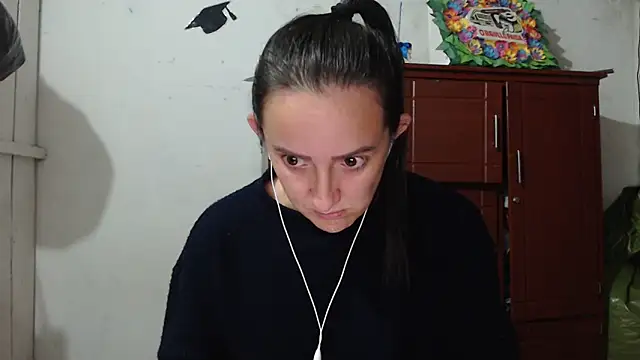 Snapshot of DeepAnal07 chatting on October 2025 04:10:01 AM DeepAnal07 online show from October 2025 04:10:01 AM