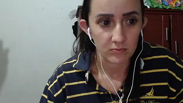 Snapshot of DeepAnal07 chatting on October 2025 03:56:02 AM DeepAnal07 online show from October 2025 03:56:02 AM