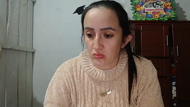 Snapshot of DeepAnal07 chatting on November 2025 04:01:01 AM DeepAnal07 online show from November 2025 04:01:01 AM