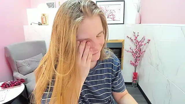 Snapshot of JadeSoft chatting on March 2025 09:31:02 PM JadeSoft online show from March 2025 09:31:02 PM