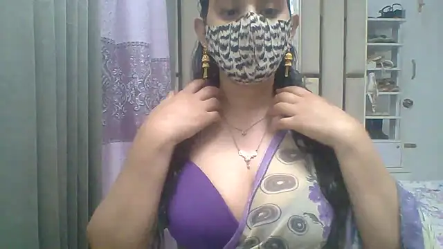 Snapshot of Lovelywife786 chatting on April 2026 05:48:02 AM Lovelywife786 online show from April 2026 05:48:02 AM