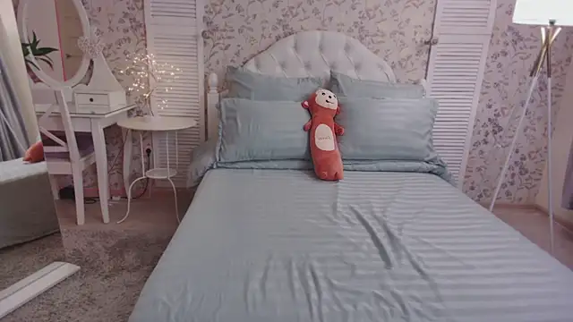 Snapshot of Wendy-Darling chatting on March 2025 01:52:02 AM Wendy-Darling online show from March 2025 01:52:02 AM