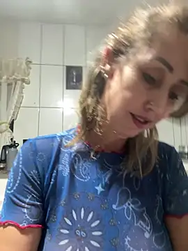 Snapshot of RAIRAsexy chatting on December 2024 05:31:02 AM RAIRAsexy online show from December 2024 05:31:02 AM