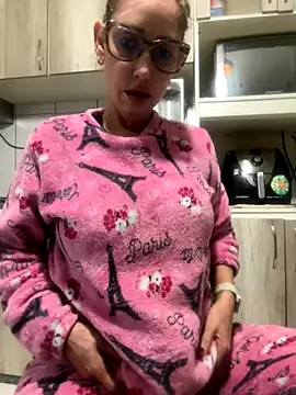 Snapshot of RAIRAsexy chatting on October 2025 08:55:02 AM RAIRAsexy online show from October 2025 08:55:02 AM