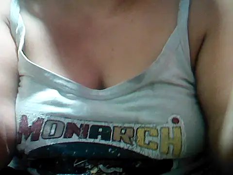 Snapshot of Sexyhorney4u chatting on June 2026 06:07:01 AM Sexyhorney4u online show from June 2026 06:07:01 AM
