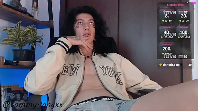 tommylongxx online show from September 2025 01:49:01 AM