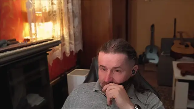Mosiadz1975 online show from February 2025 01:37:01 AM