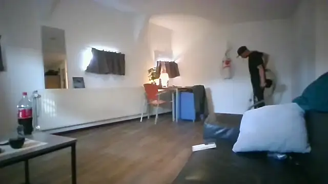 Snapshot of toyxltester chatting on January 2026 01:04:01 PM toyxltester online show from January 2026 01:04:01 PM