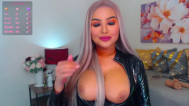 Snapshot of HugeCock_Savanna chatting on September 2025 11:27:02 PM HugeCock Savanna online show from September 2025 11:27:02 PM