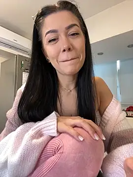 denise k online show from October 2025 11:51:02 AM