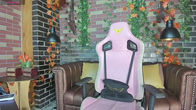 dayra angels online show from January 2025 06:14:01 AM