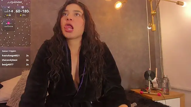 Snapshot of dayra_angels chatting on April 2026 08:07:02 AM dayra angels online show from April 2026 08:07:02 AM