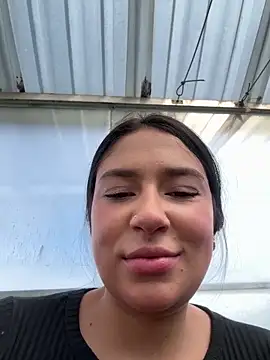 Snapshot of dayra_angels chatting on April 2026 07:18:01 PM dayra angels online show from April 2026 07:18:01 PM