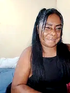 Snapshot of rosmery-navarro chatting on September 2025 09:42:02 PM rosmery-navarro online show from September 2025 09:42:02 PM