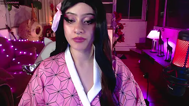 Aquamarinebubble online show from February 2025 07:26:02 AM