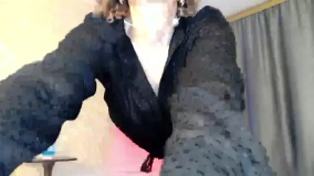 elenaza online show from March 2026 10:13:01 PM