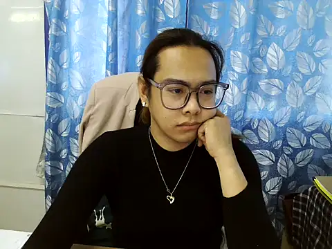 Snapshot of Your_PrettyGirlxxx chatting on April 2026 03:31:02 AM Your PrettyGirlxxx online show from April 2026 03:31:02 AM