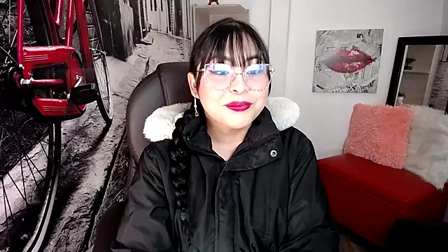 Hana    online show from January 2026 09:53:02 PM