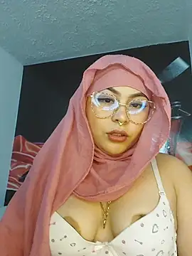 Hana    online show from April 2026 11:32:01 PM