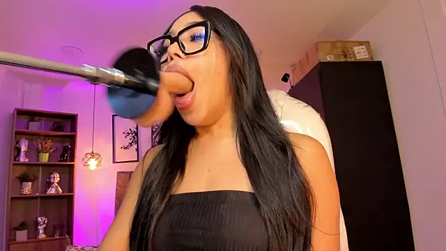 Snapshot of Olivia_ds chatting on January 2025 07:11:01 AM Olivia ds online show from January 2025 07:11:01 AM