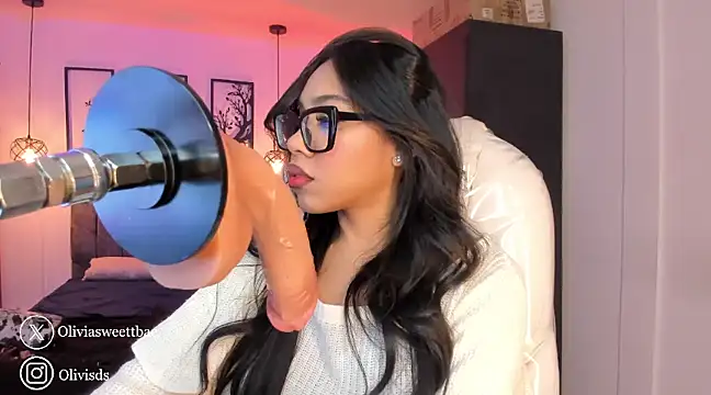 Snapshot of Olivia_ds chatting on January 2025 04:16:02 AM Olivia ds online show from January 2025 04:16:02 AM