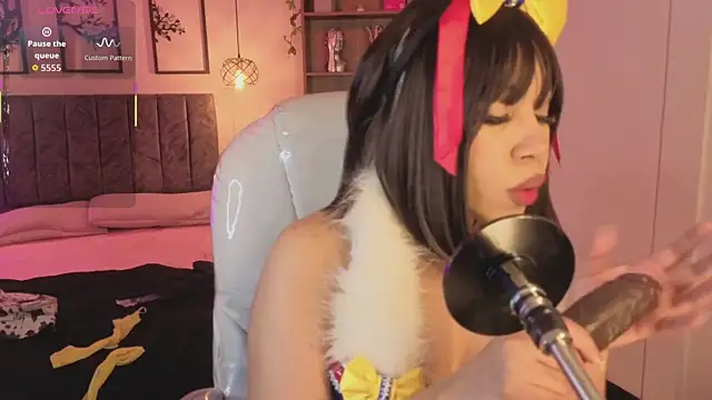 Snapshot of Olivia_ds chatting on October 2025 04:34:02 AM Olivia ds online show from October 2025 04:34:02 AM