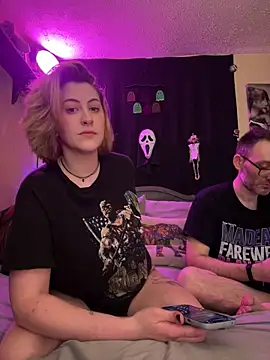 Snapshot of Mallorykoxx69 chatting on October 2025 07:50:01 AM Mallorykoxx69 online show from October 2025 07:50:01 AM