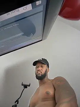 blackdrey18 online show from December 2025 12:25:01 PM