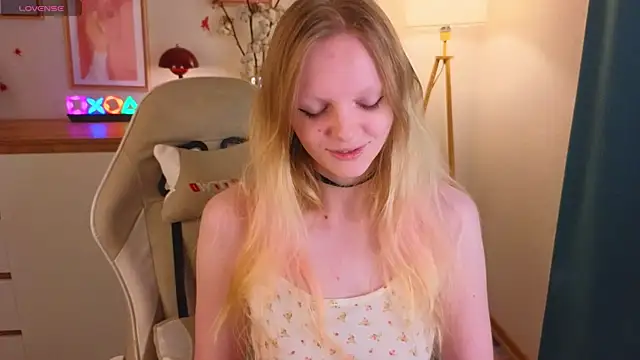 evangel1ne online show from November 2025 11:51:02 PM